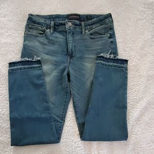 Lucky Jeans